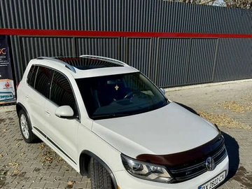 Авто Volkswagen Tiguan 2014 № 8279659