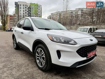 Авто Ford Escape 2021 № 8279660