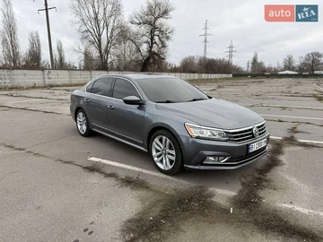 Авто Volkswagen Passat 2017 № 8279661