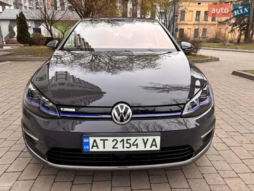 Авто Volkswagen E-Golf 2020 № 8279687