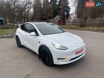 Авто Tesla Model Y 2022 № 8279841