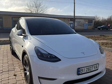 Авто Tesla Model Y 2023 № 8279859