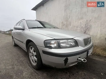 Авто Volvo V70 2004 № 8279997