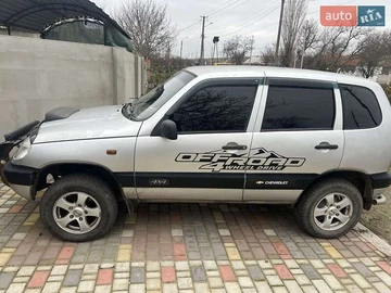 Авто ВАЗ 2123 Niva 2005 № 8280033