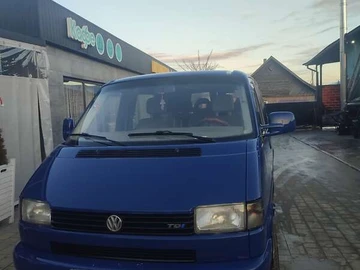 Авто Volkswagen Transporter 2001 № 8280189