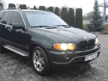 Авто BMW X5 2002 № 8280199