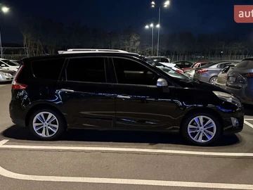Авто Renault Grand Scenic 2010 № 8280203