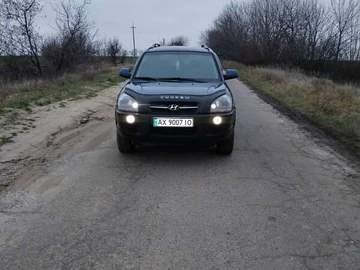 Авто Hyundai Tucson 2006 № 8280241