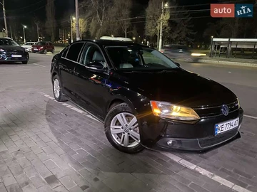 Авто Volkswagen Jetta 2013 № 8280334