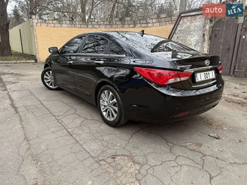 Авто Hyundai Sonata 2013 № 8280411