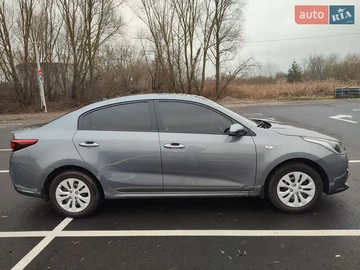Авто KIA Rio 2017 № 8280413