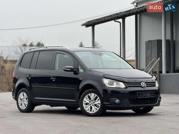 Авто Volkswagen Touran 2013 № 8280429