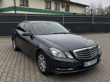 Авто Mercedes E-Class 2012 № 8280431