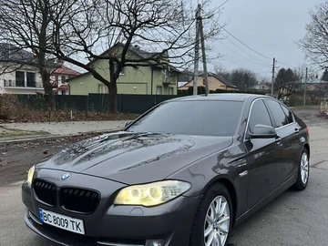Авто BMW 5 Series 2011 № 8280456