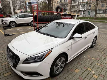 Авто Hyundai Sonata 2015 № 8280458