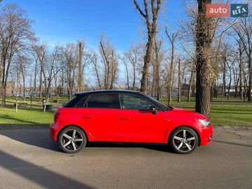 Авто Audi A1 2013 № 8280475