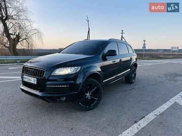 Авто Audi Q7 2010 № 8280576
