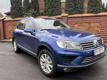 Авто Volkswagen Touareg 2015 № 8280605