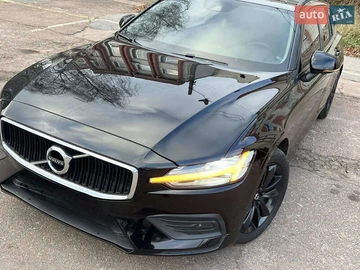 Авто Volvo V60 2019 № 8280606