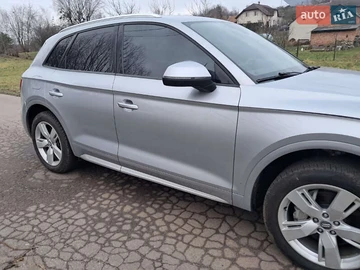 Авто Audi Q5 2018 № 8280607