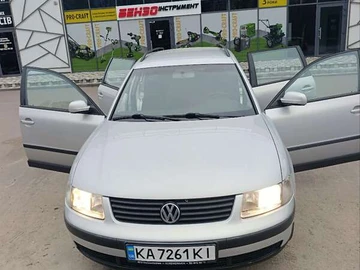 Авто Volkswagen Passat 1999 № 8280829