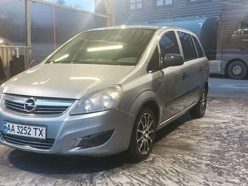 Авто Opel Zafira 2011 № 8280917