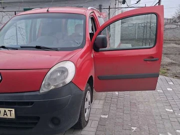 Авто Renault Kangoo 2008 № 8280925
