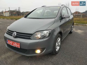 Авто Volkswagen Golf Plus 2010 № 8281134