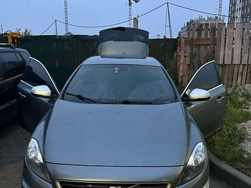 Авто Volvo V40 2015 № 8281142
