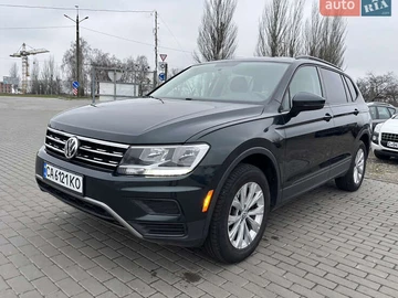 Авто Volkswagen Tiguan 2019 № 8281274