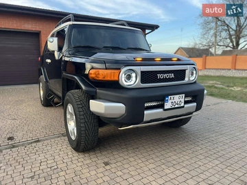 Авто Toyota Fj Cruiser 2010 № 8281354