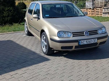 Авто Volkswagen Golf 2001 № 8281452