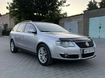 Авто Volkswagen Passat 2010 № 8281478