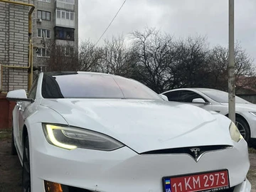 Авто Tesla Model S 2016 № 8281519