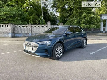 Авто Audi E-Tron 2019 № 8281584