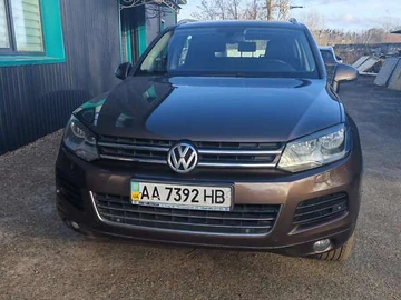 Авто Volkswagen Touareg 2012 № 8281902