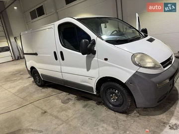 Авто Opel Vivaro 2002 № 8282017