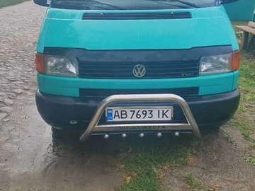 Авто Volkswagen Caravelle 2002 № 8282025