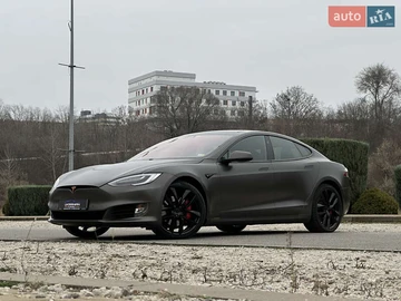 Авто Tesla Model S 2018 № 8282057