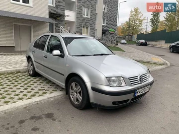 Авто Volkswagen Bora 2002 № 8282200