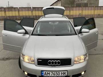 Авто Audi A4 2004 № 8282230