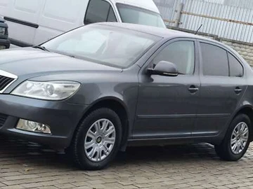 Авто Skoda Octavia 2012 № 8282243