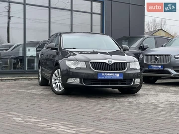Авто Skoda Superb 2009 № 8282253