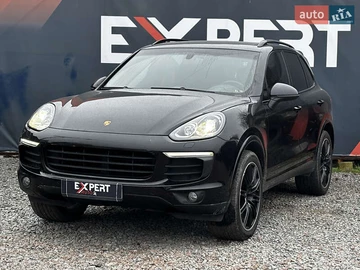Авто Porsche Cayenne 2016 № 8282404