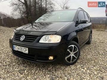 Авто Volkswagen Touran 2006 № 8282465