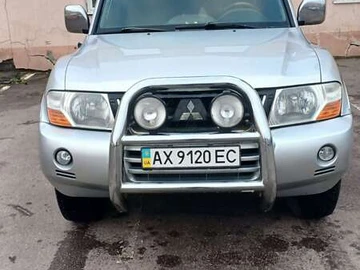 Авто Mitsubishi Pajero Wagon 2004 № 8282470