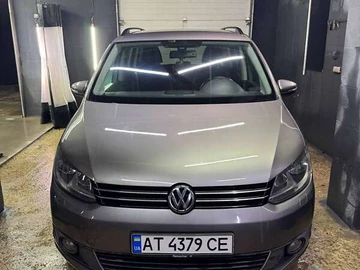 Авто Volkswagen Touran 2011 № 8282492