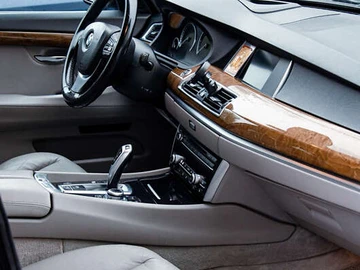 Авто BMW 5 Series Gt 2010 № 8282682