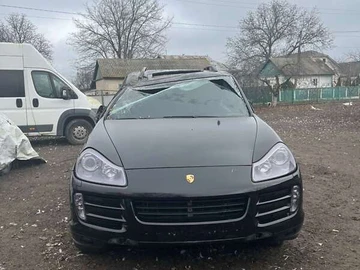 Авто Porsche Cayenne 2008 № 8282830