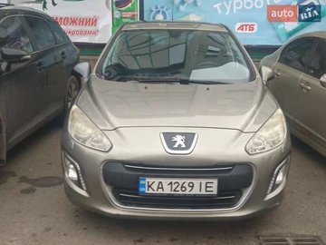 Авто Peugeot 308 2011 № 8282856
